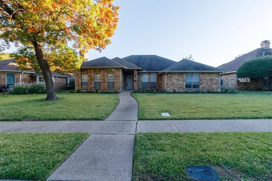 1904 Campbell Trail, Richardson, TX 75082