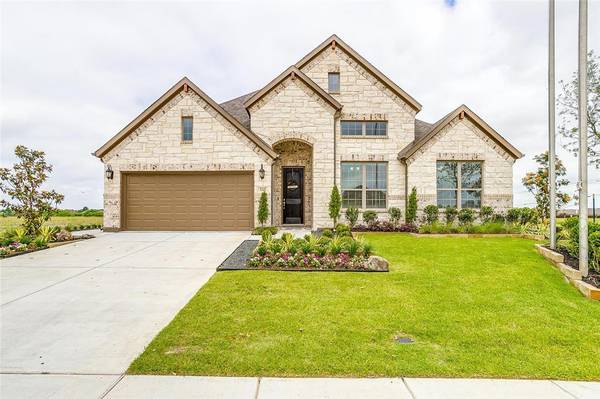 311 Sweetspire Drive, Royse City, TX 75189