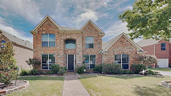 1009 Apache Lake Drive, Carrollton, TX 75010