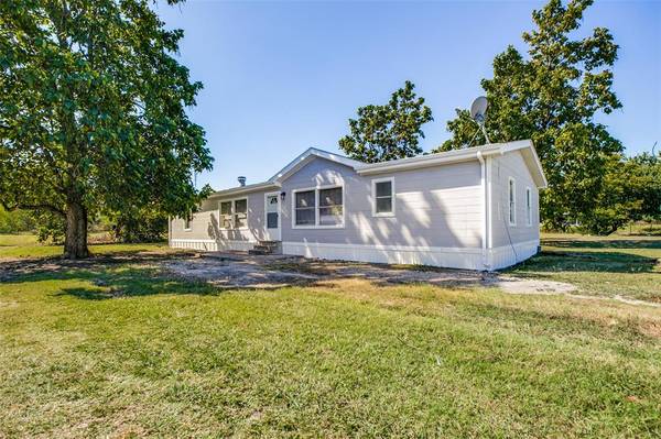 903 Link Street, Red Oak, TX 75154