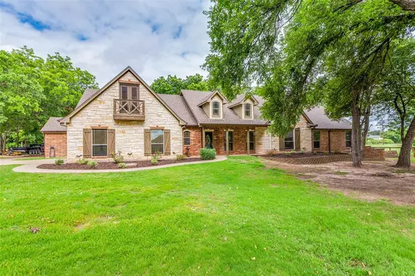 128 Howard Newby Lane, Springtown, TX 76082