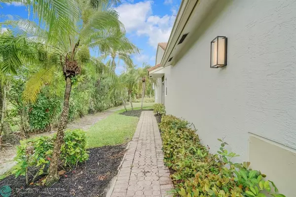 Delray Beach, FL 33484,15473 Lake Gardenia Pl  #15473