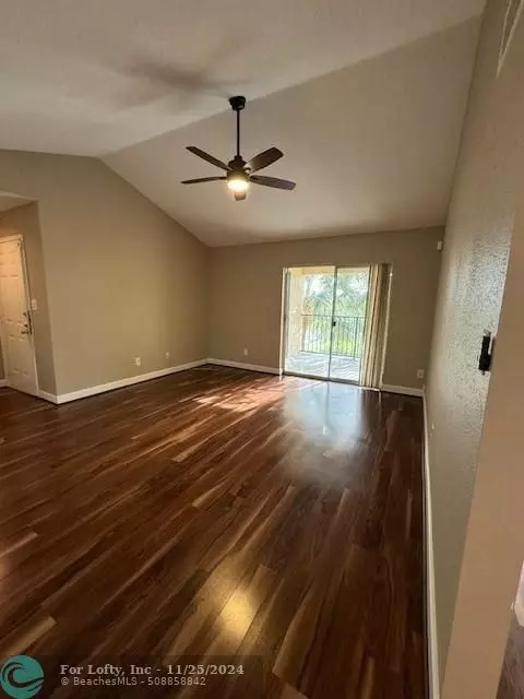 Coral Springs, FL 33071,733 Riverside Dr  #1232