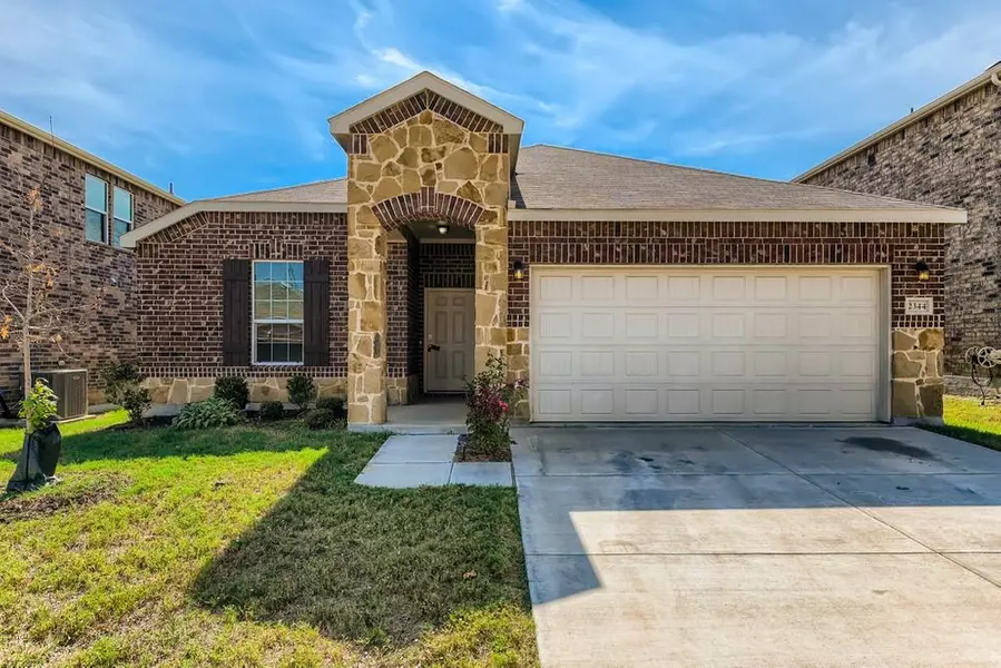 2344 Bernese Lane, Fort Worth, TX 76131