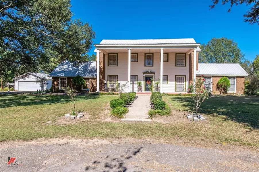 1315 E Spring Street, Carthage, TX 75633