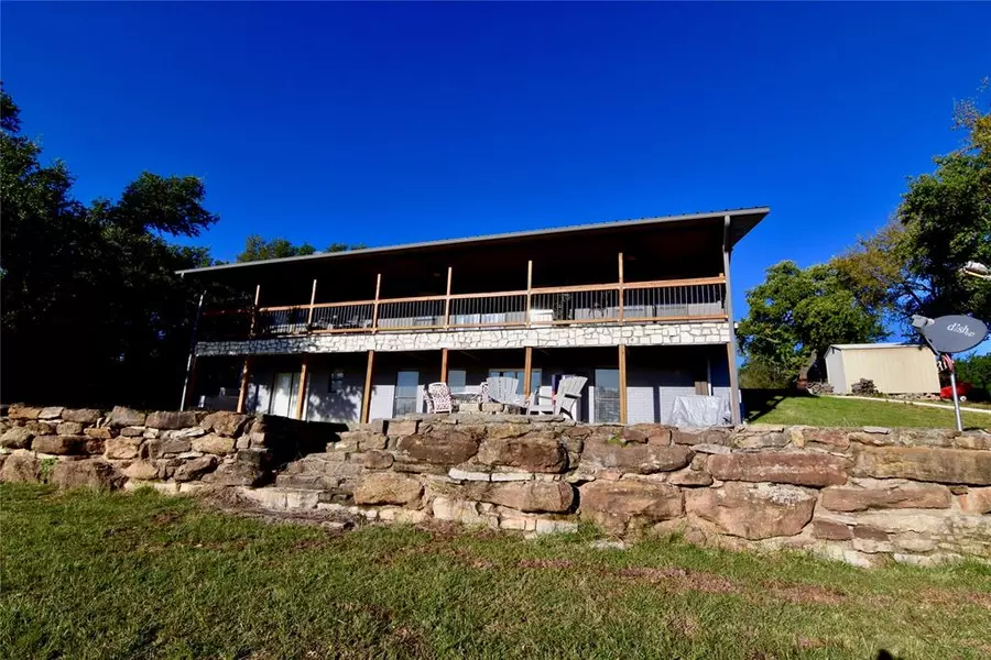 9018 Mesa View Road, Brownwood, TX 76801