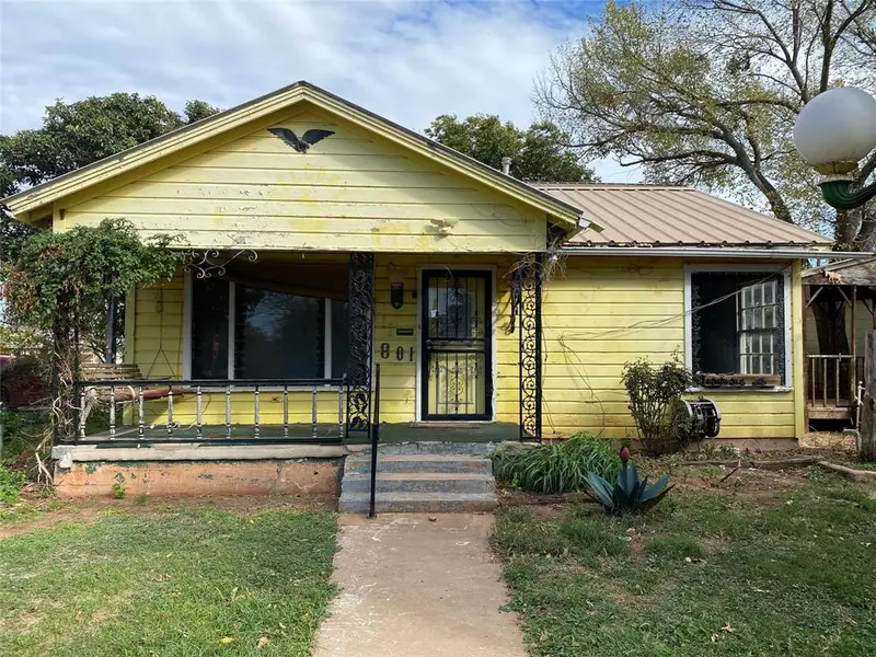 801 S La Salle Drive, Abilene, TX 79605