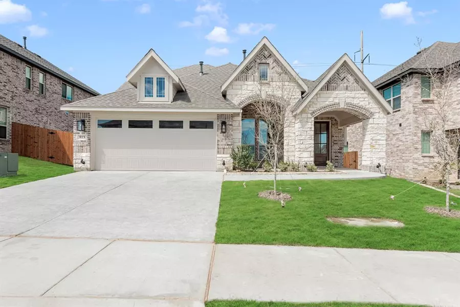 813 Godley Ranch, Godley, TX 76044