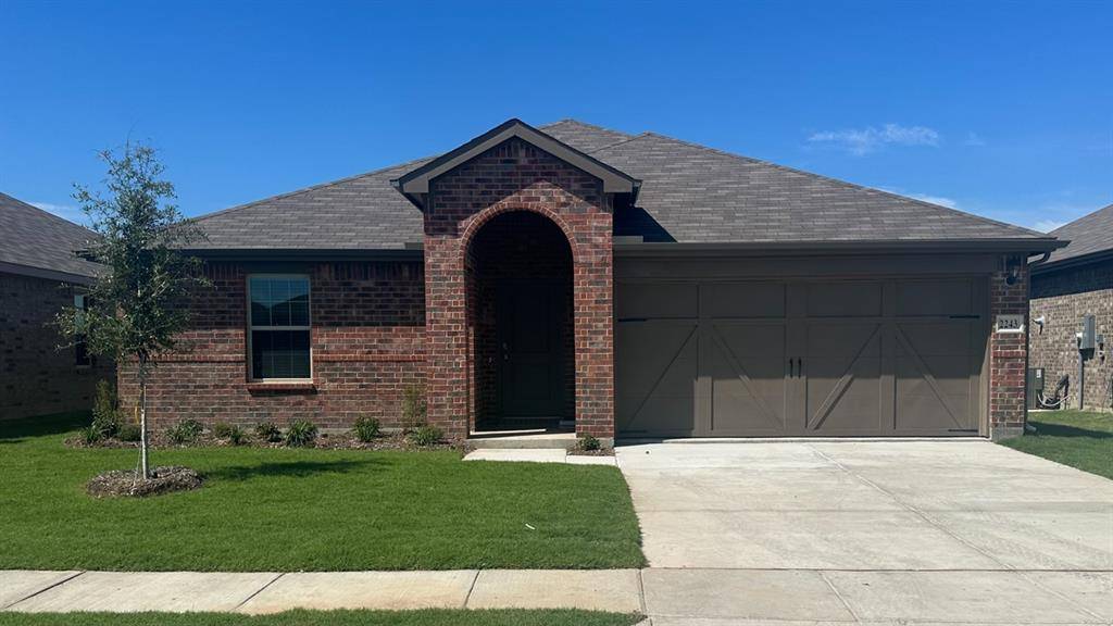 2243 Peregrine Way, Crandall, TX 75114