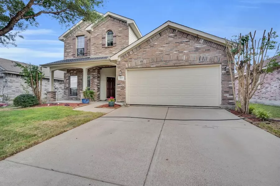 222 Stampede Street, Waxahachie, TX 75165