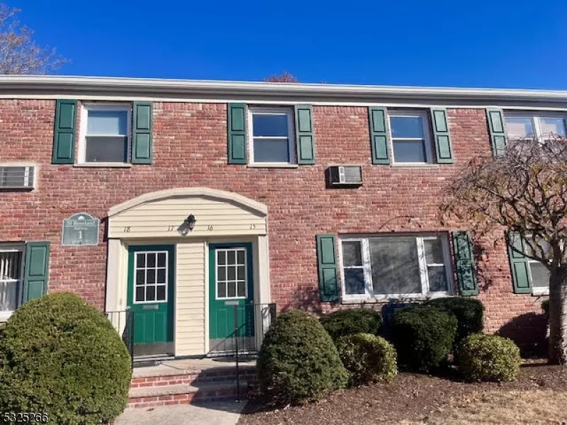 51 Roseland Ave #16, Caldwell Boro Twp., NJ 07006