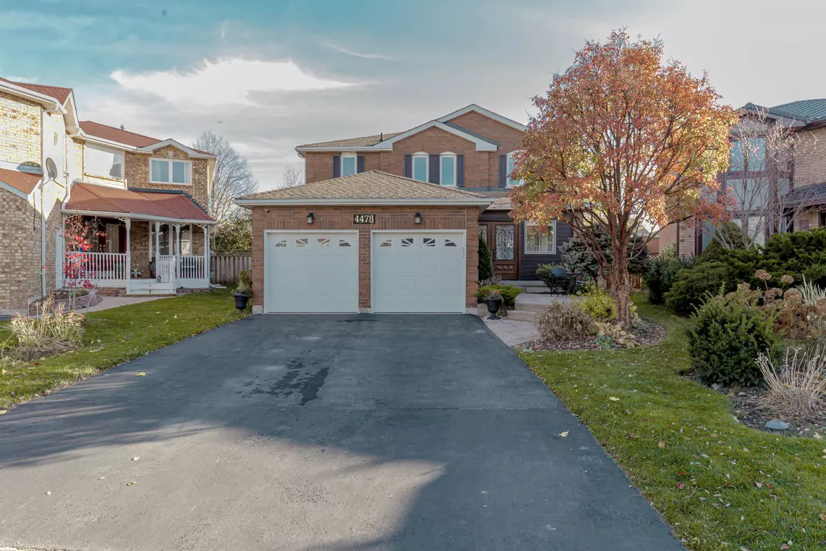 Mississauga, ON L5M 4G7,4478 Tavistock CT