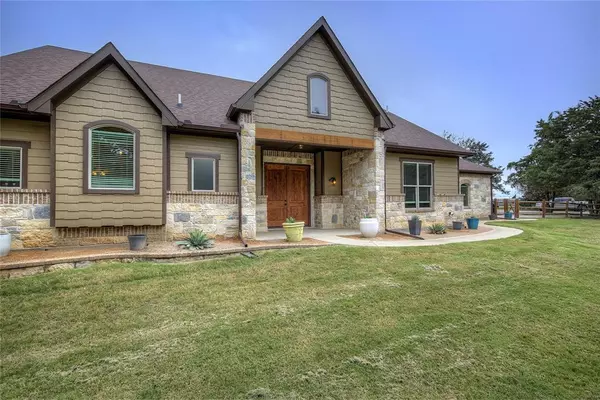 4141 County Road 2206,  Greenville,  TX 75402