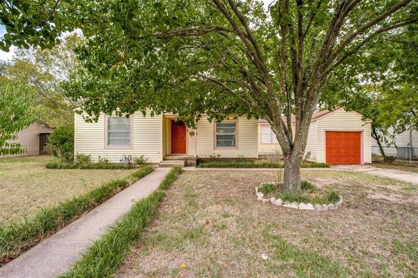 218 Hamilton Street, Duncanville, TX 75116