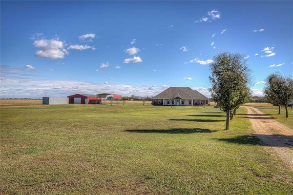 832 County Road 2850,  Honey Grove,  TX 75446