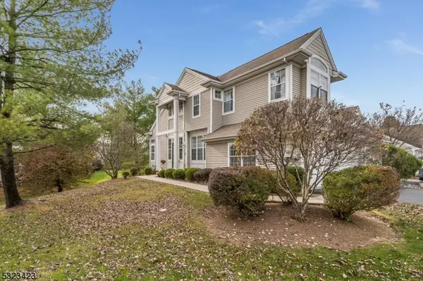 Lopatcong Twp., NJ 08886,315 Clover Ct