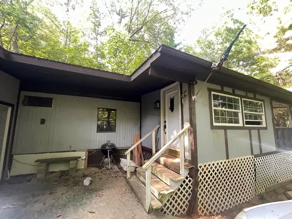 4470 Chipmunk Drive,  Hiawassee,  GA 30546