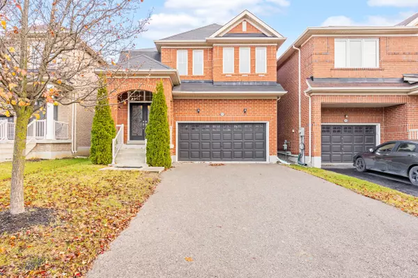 11 Chambersburg WAY, Whitchurch-stouffville, ON L4A 0X9