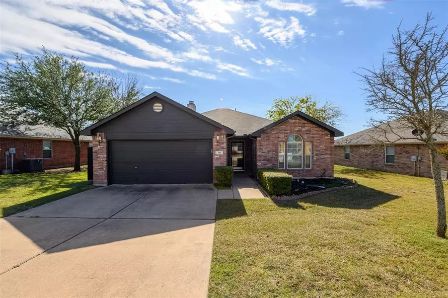 508 Troxell Boulevard, Rhome, TX 76078