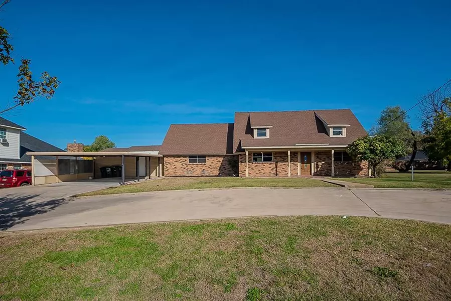 6104 N Ridge Road, Fort Worth, TX 76135