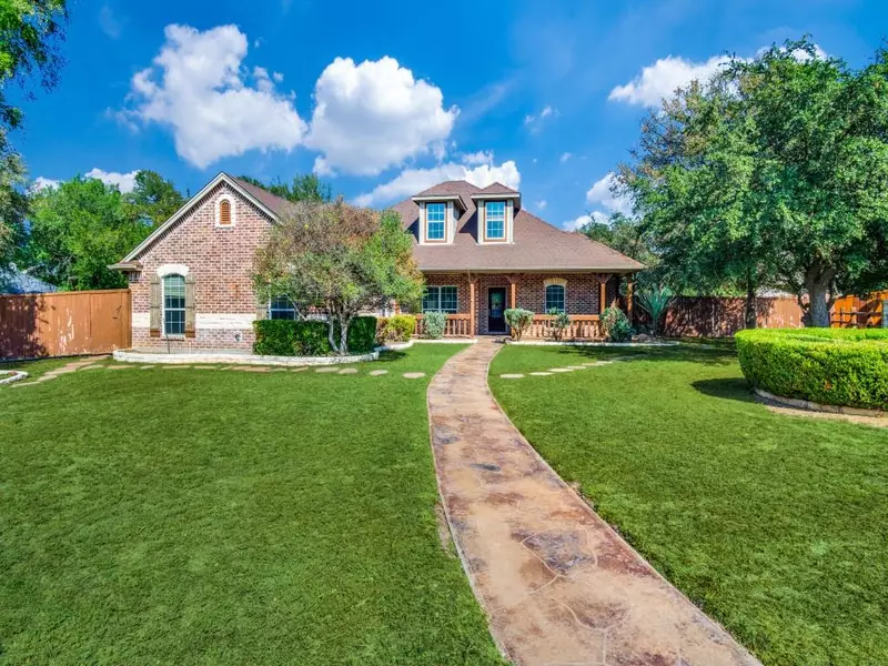 214 Mockingbird Lane, Aledo, TX 76008