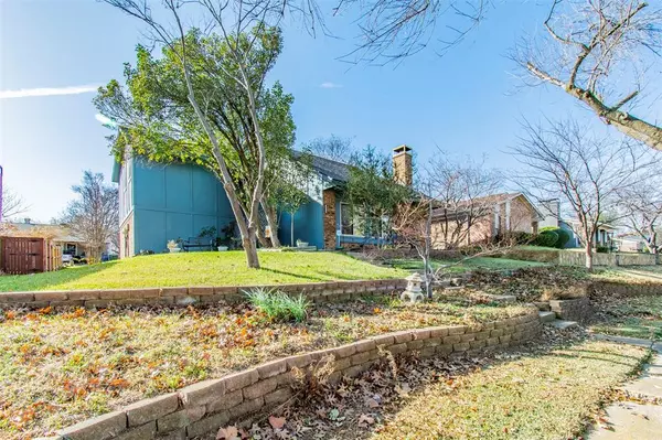 2914 Spring Brook Drive, Garland, TX 75044