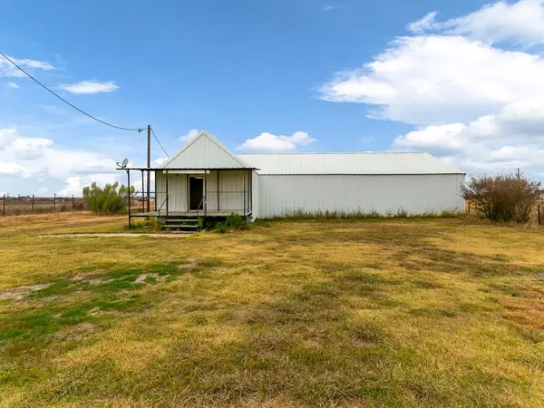 3612 County Road 902, Joshua, TX 76058