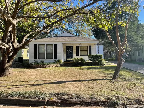 1531 W Magnolia Avenue, Corsicana, TX 75110