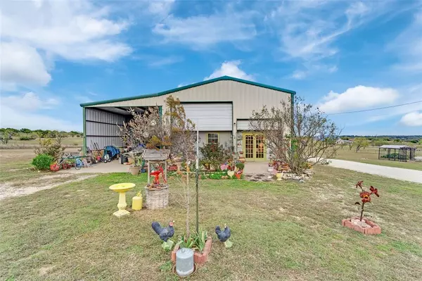 260 FM 3118,  Clifton,  TX 76634