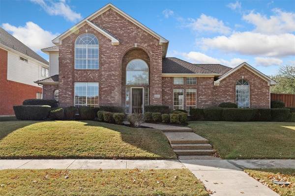 1902 Spring Meadow Lane, Richardson, TX 75081