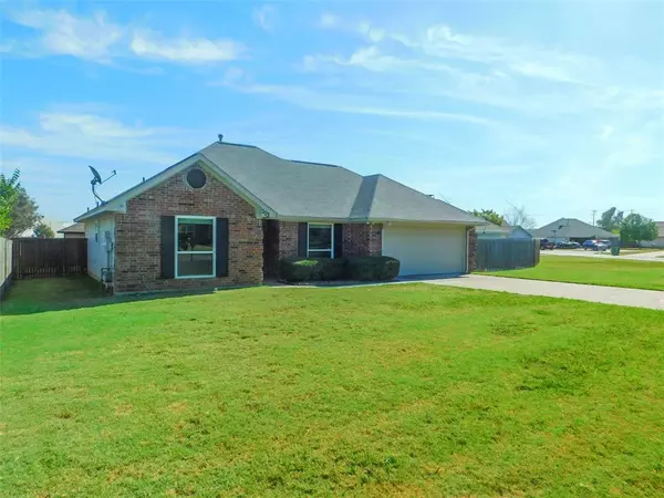 Aubrey, TX 76227,303 Cottonwood Street