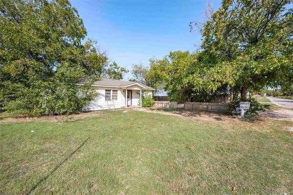 1300 Cr-1550, Chico, TX 76431