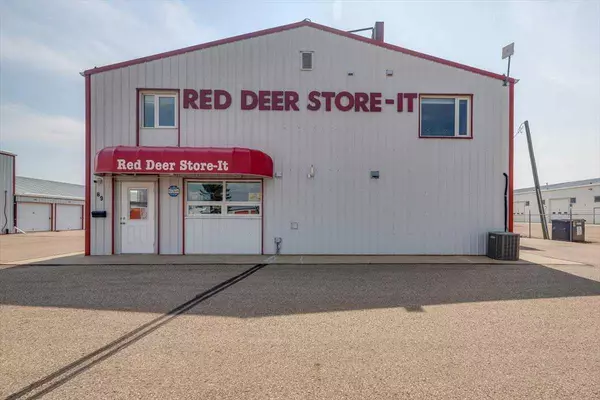 89 Poplar ST, Rural Red Deer County, AB T4E 1B4