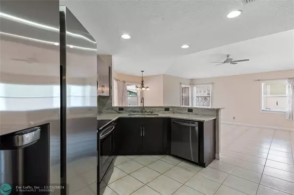 Boynton Beach, FL 33436,142 Citrus Park Cir