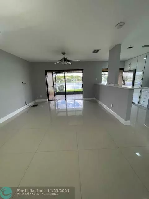 Pembroke Pines, FL 33026,306 NW 106th Ter