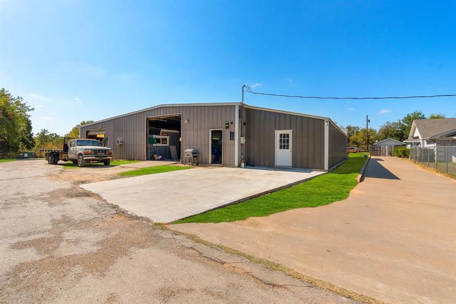 2601 Old Brock Road, Weatherford, TX 76087