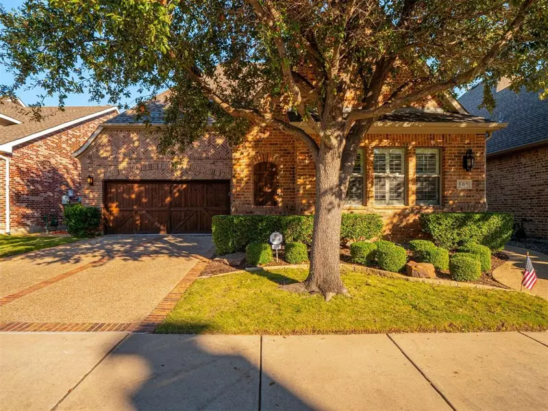 509 Crown Of Gold Drive, Lewisville, TX 75056