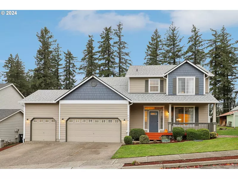 739 NE 42ND CIR, Camas, WA 98607