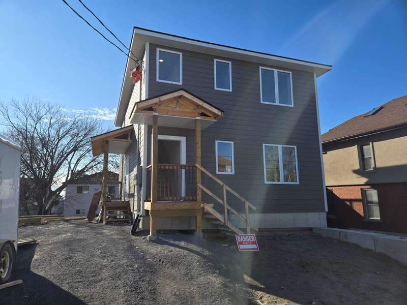 45 Heber ST #Unit 3, Quinte West, ON K8V 1M8