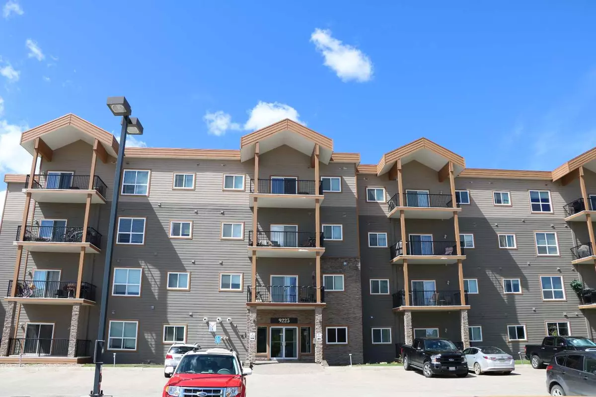 Grande Prairie, AB T8X 0B8,9225 Lakeland DR #206