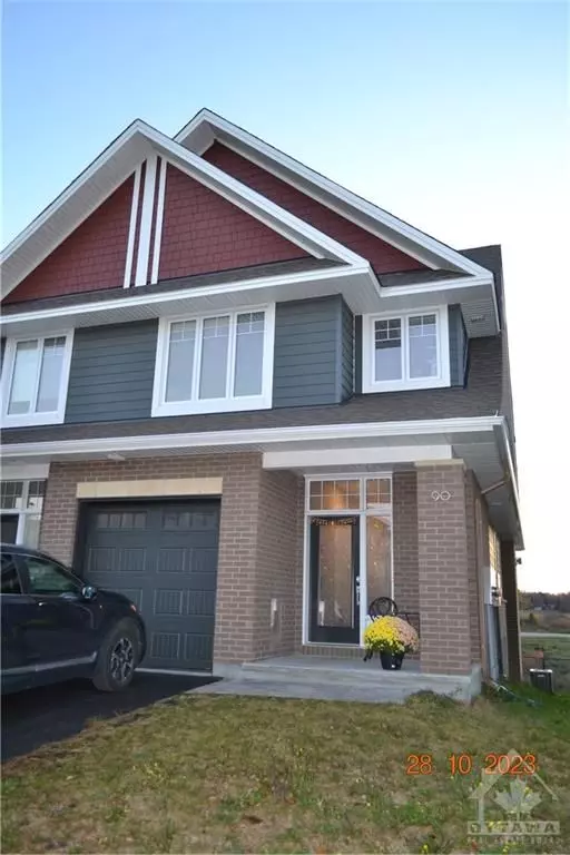 Kanata, ON K2T 0L8,90 ESCARPMENT CRES