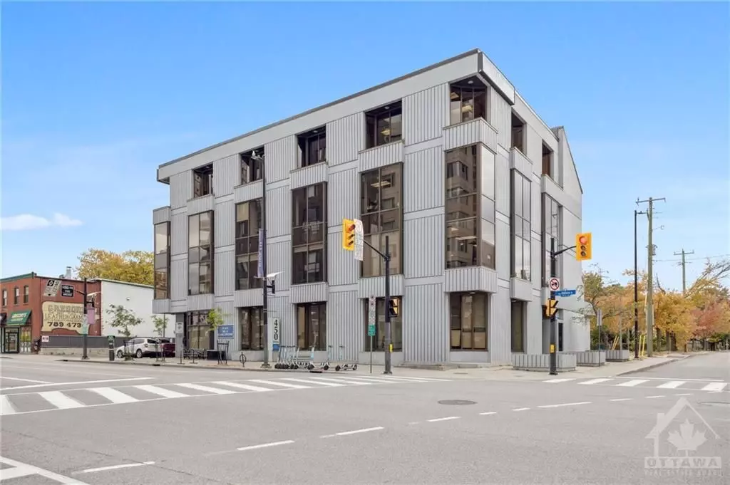 Lower Town - Sandy Hill, ON K1N 5Z4,450 RIDEAU ST #A1