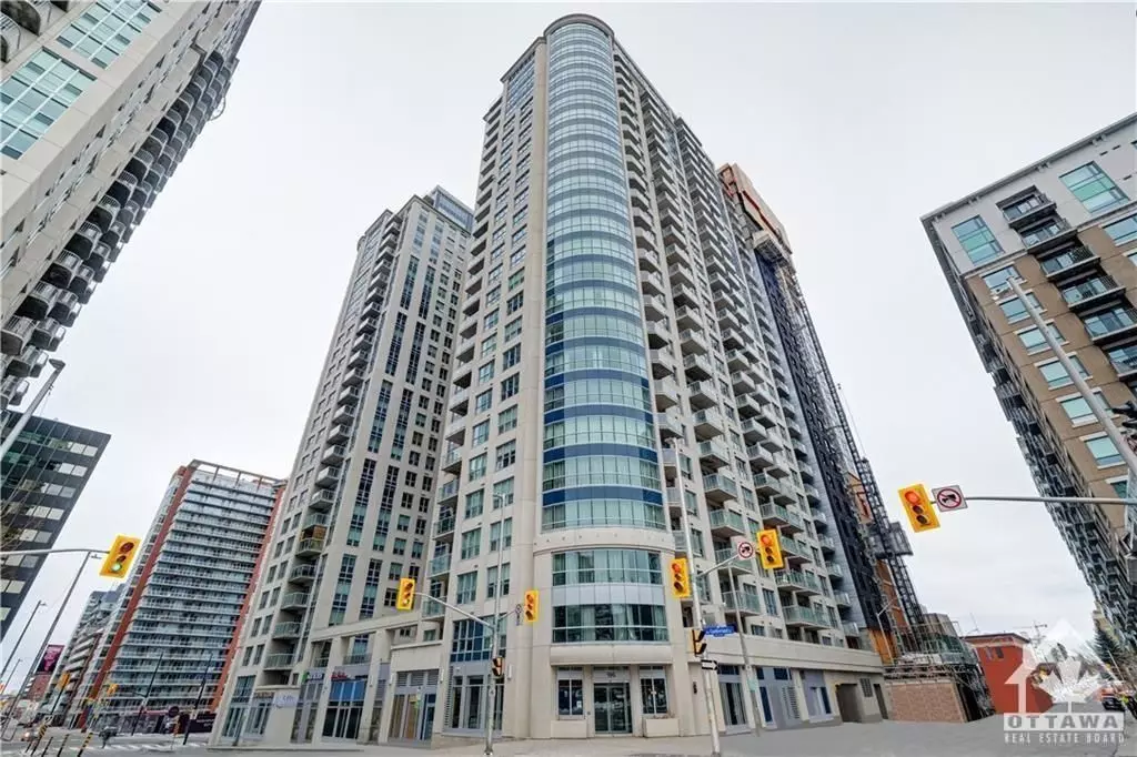 Lower Town - Sandy Hill, ON K1N 0B6,195 BESSERER ST #2304