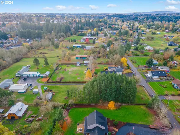 Newberg, OR 97132,501 NE BLUME LN