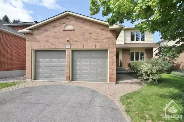 11 TANNER CRES, Kanata, ON K2K 2M7