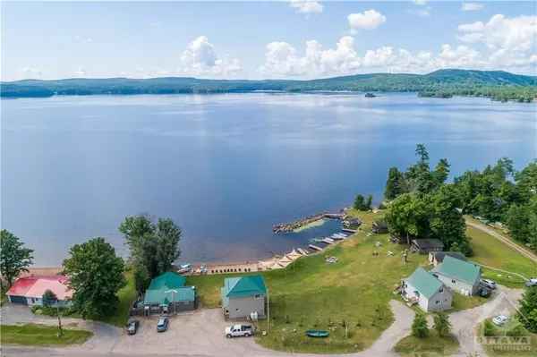 Greater Madawaska, ON K0J 1H0,5253 CALABOGIE RD