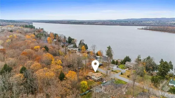 Constance Bay - Dunrobin - Kilmaurs - Woodlawn, ON K0A 3M0,351 RIVERWOOD DR