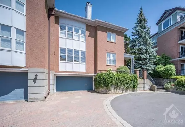 33 DURHAM, New Edinburgh - Lindenlea, ON K1M 2J1