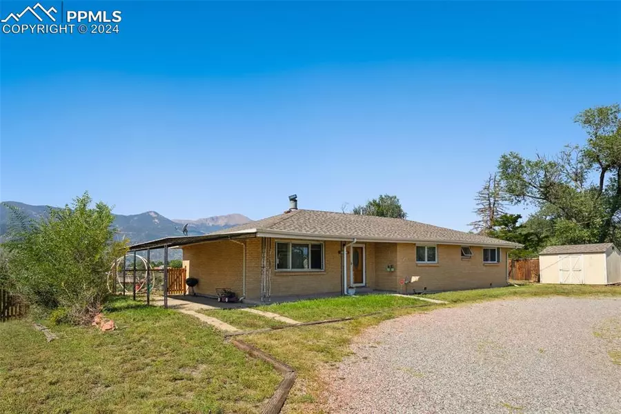 1930 Mesa RD, Colorado Springs, CO 80904