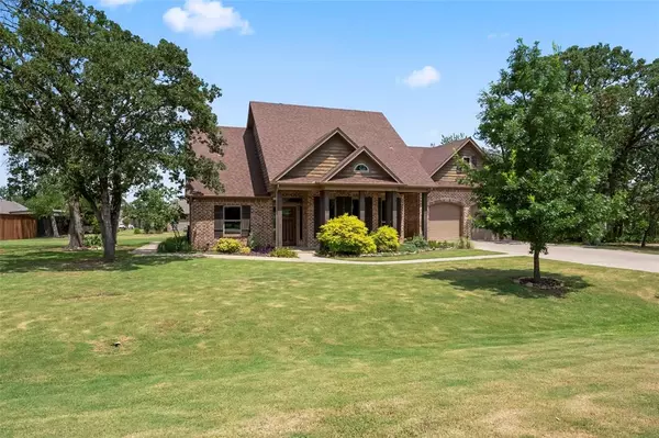 108 Bent Oak Drive, Krugerville, TX 76227